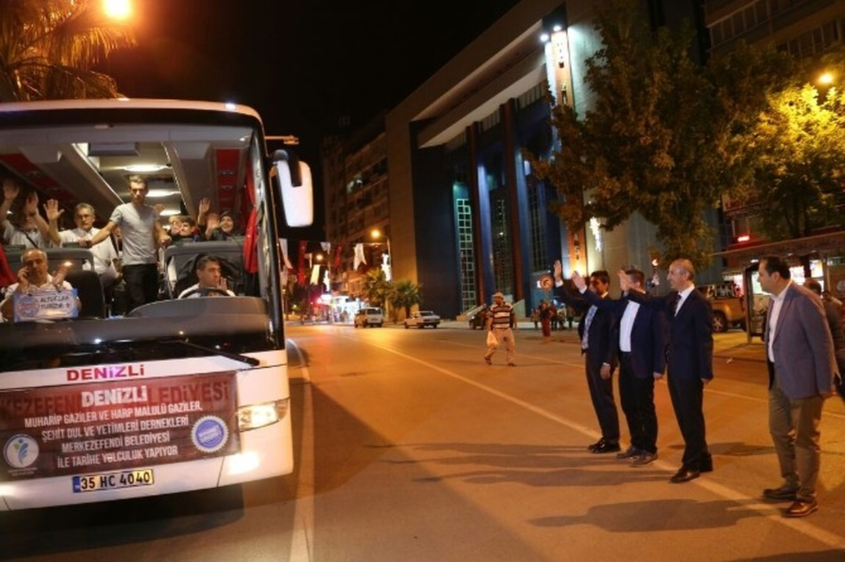 Merkezefendili Gaziler ve Şehit Ailelerinden 30 Ağustos\'ta Tarihe Yolculuk