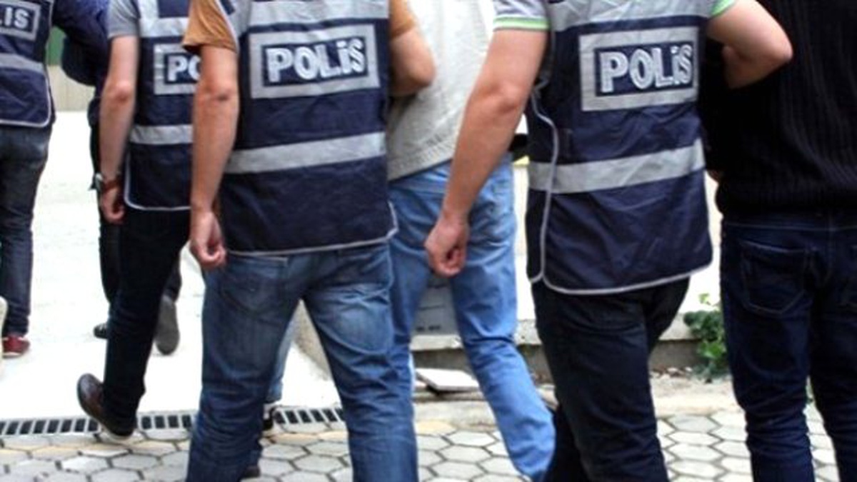 Mersin\'de Fetö Zanlısı 22 Sağlık Personeli Adliyeye Sevk Edildi
