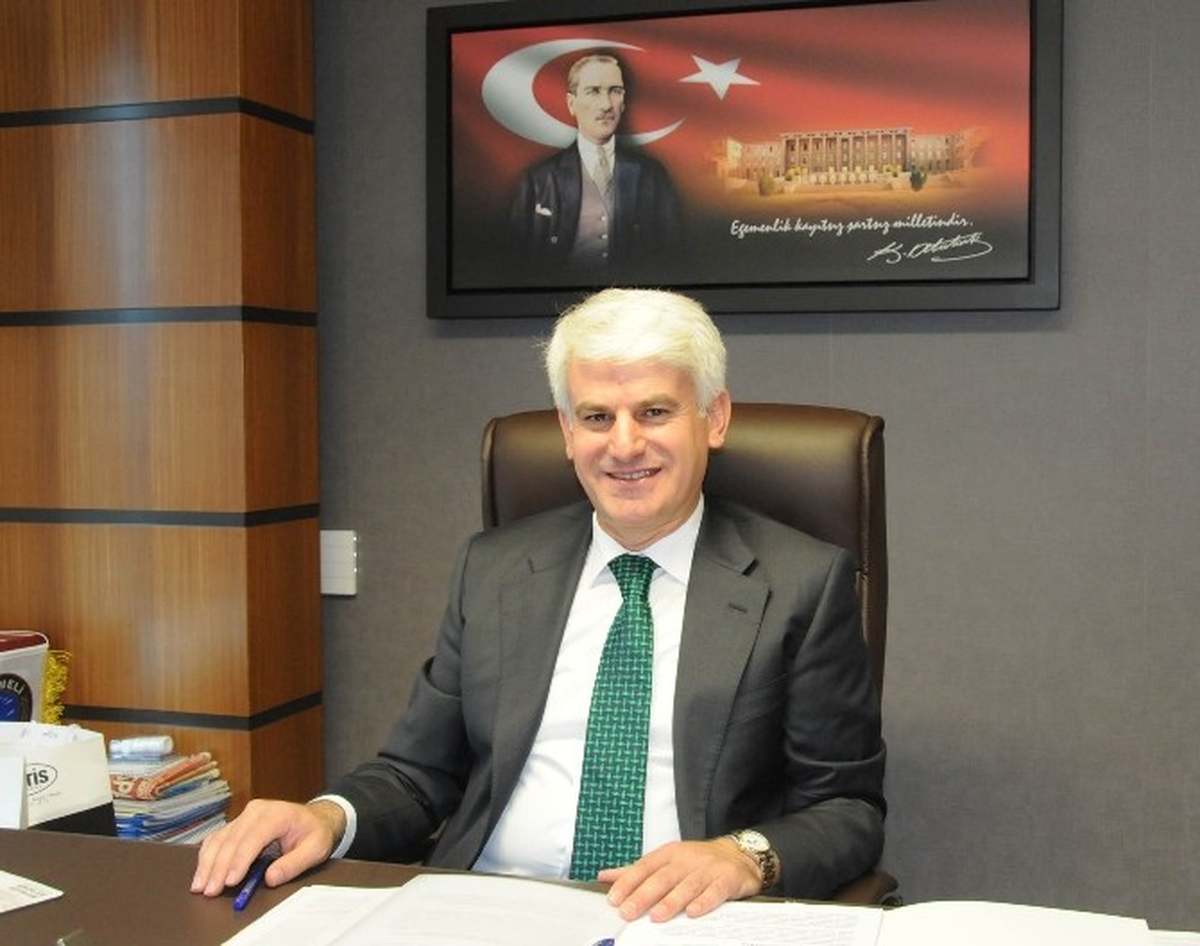 Milletvekili Şahin\'den Aöf Öğrencilerine Müjde