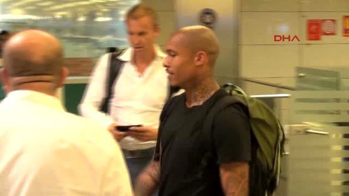 Nigel de Jong İstanbul\'da