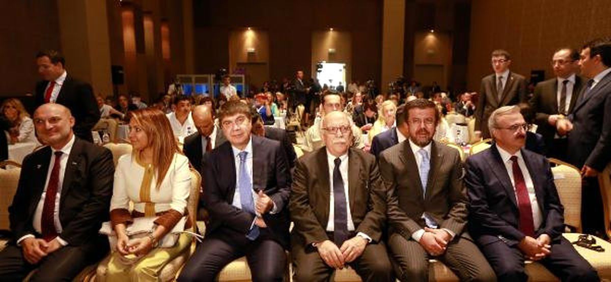 Bakan'dan Rus Turiste Güvenlik ve Konfor Teminatı, Antalya'ya Müjde