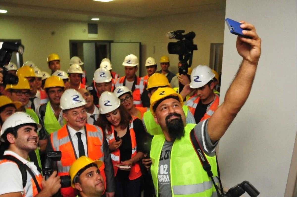 Sağlık Bakanı Akdağ, Adana Şehir Hastanesi İnşaatını Denetledi