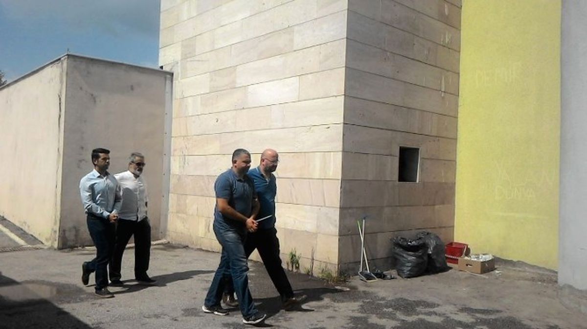 Sakarya\'da Şube Müdürü ve Komiser Yardımcısı Adliyeye Sevk Edildi