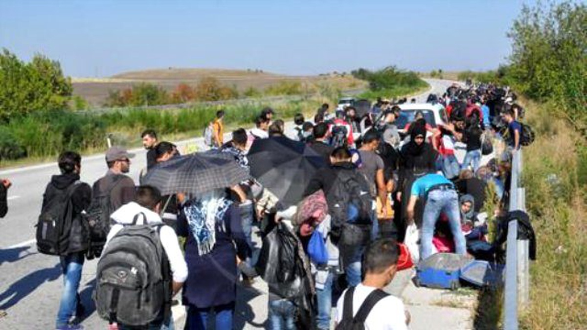 Suriyeliler Yeniden Yollara Düştü