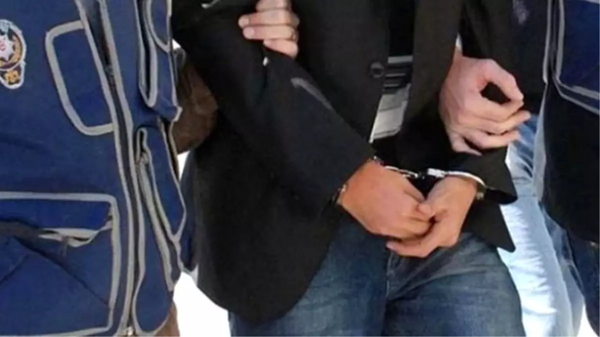 \'Türkiye Gerçekleri" Adlı Twitter Kullanıcısı FETÖ\'den Gözaltına Alındı