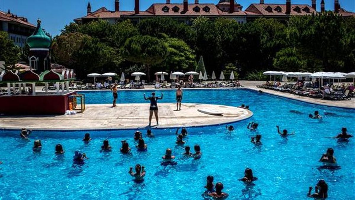 Ünlü Tatil Sitesi İflas Etti