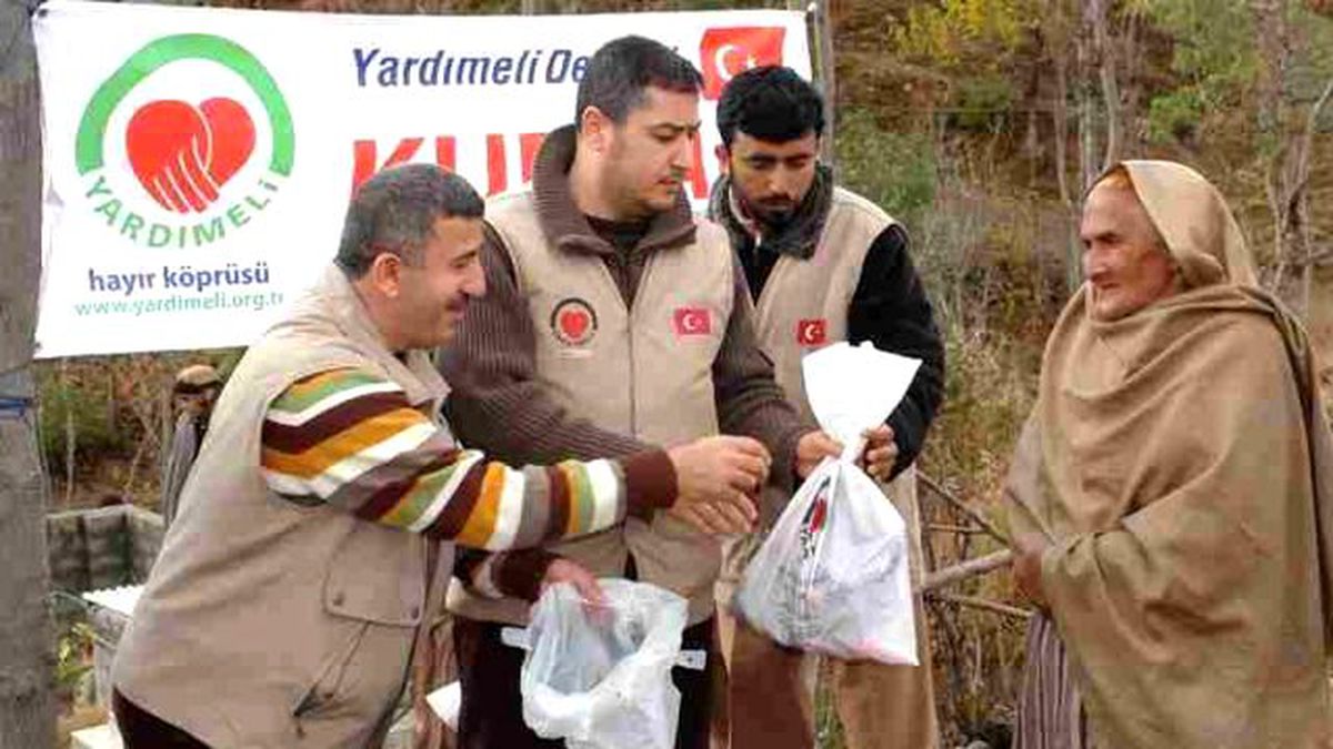 Yardımeli Derneği\'nden Dünya Genelinde Kurban Organizasyonu