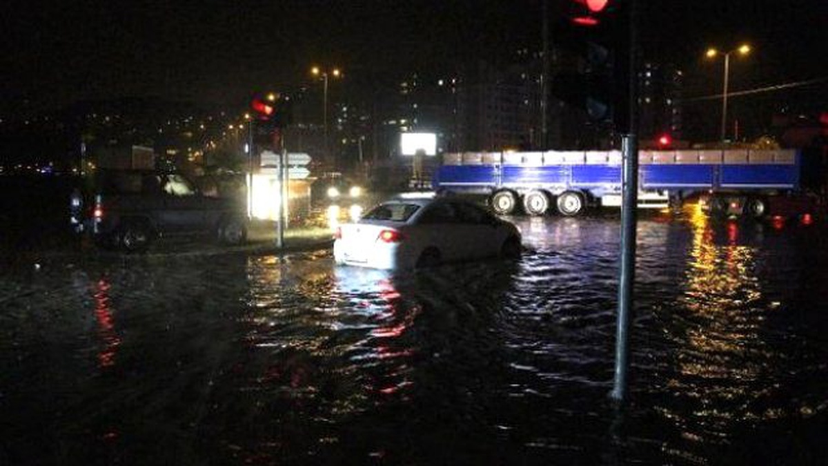 Zonguldak\'ta Sağanak Yağış Etkili Oldu