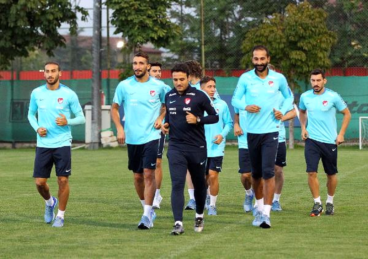 A Milli Futbol Takımı, Hırvatistan Maçının Hazırlıklarına Ankara\'da Başladı