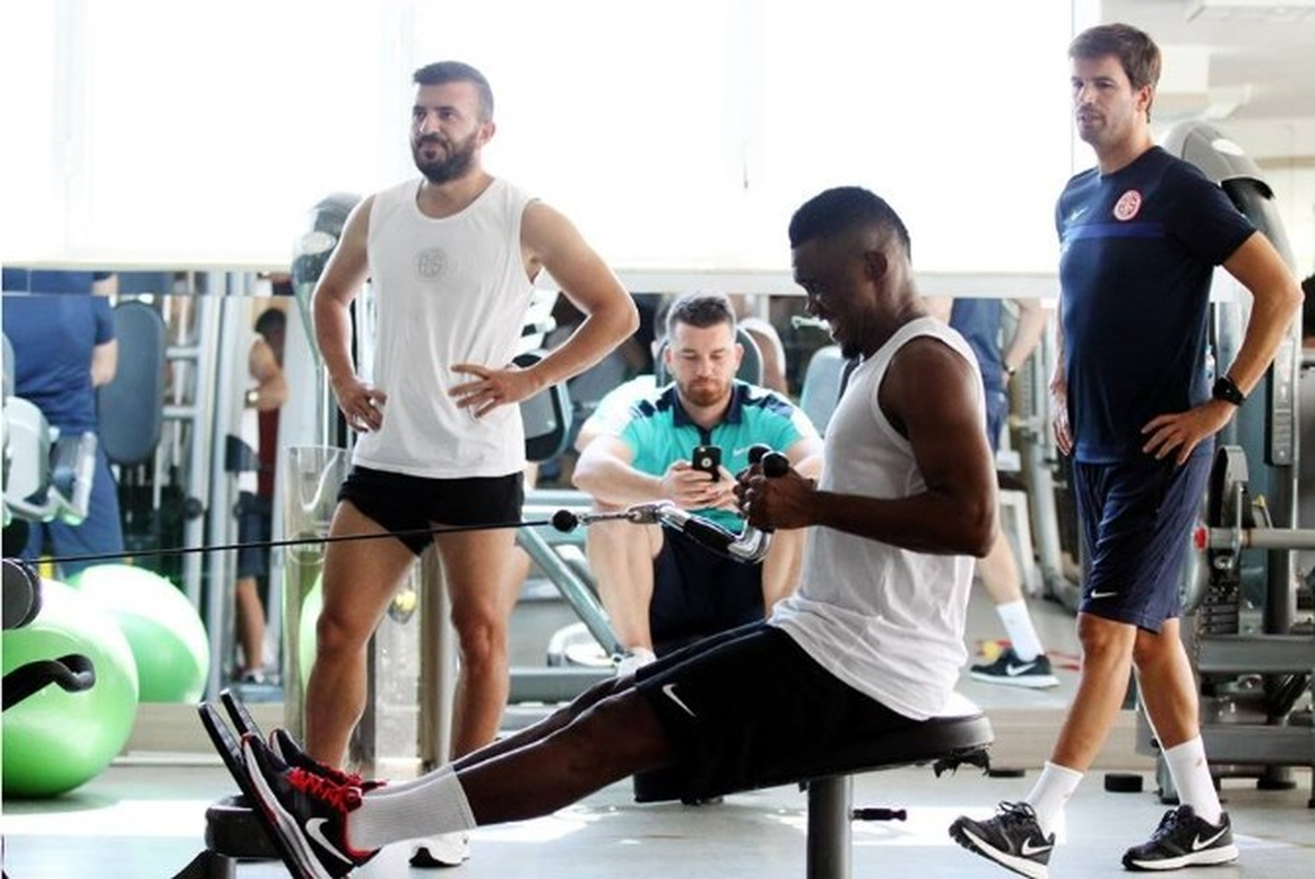 Antalyaspor Salonda Çalıştı
