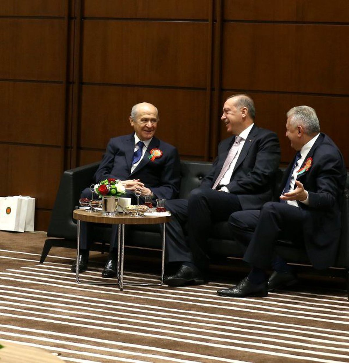 Beştepe'de Erdoğan ve Bahçeli Arasında Samimi Görüntü