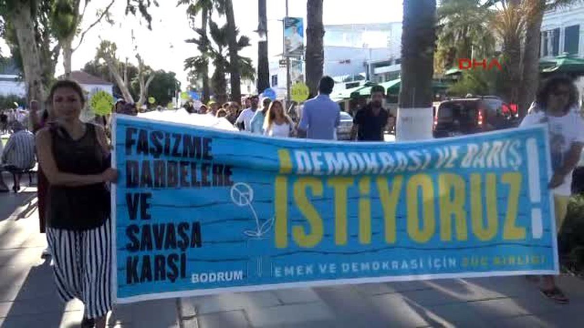 Bodrum\'da Barış Yürüyüşü