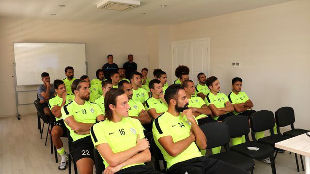 Büyükşehir Belediyespor\'a \'Yeni Kural\' Semineri"