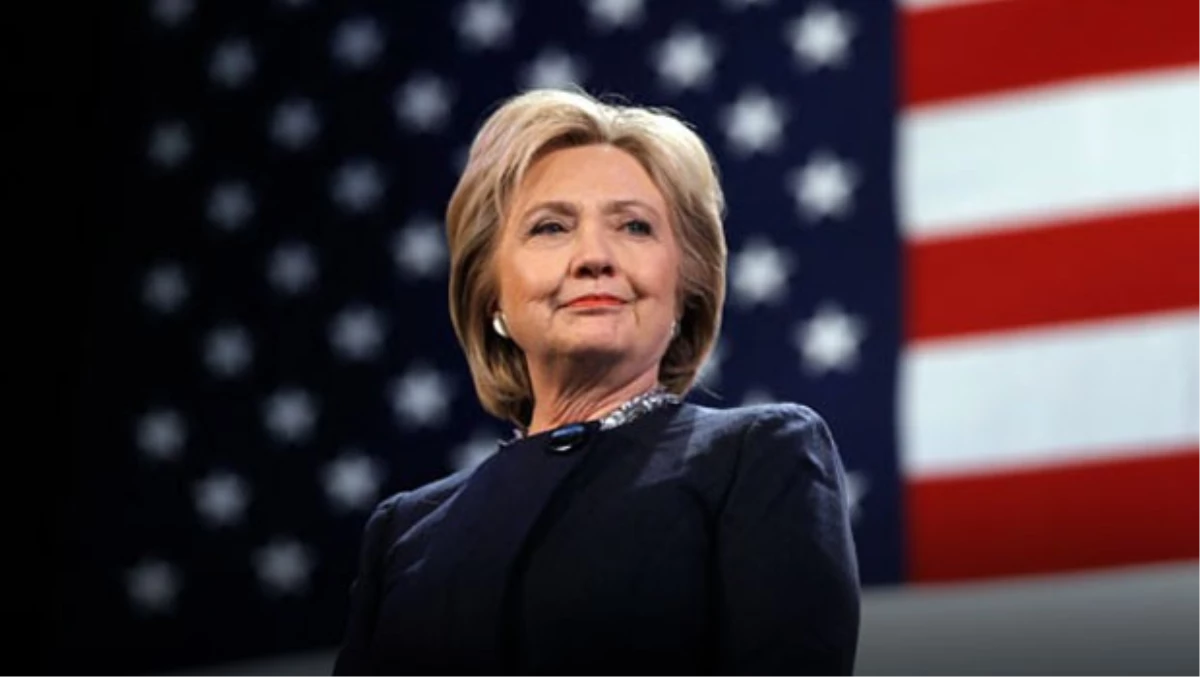 Clinton E-postaları\'ndan Hapis Cezası Geldi