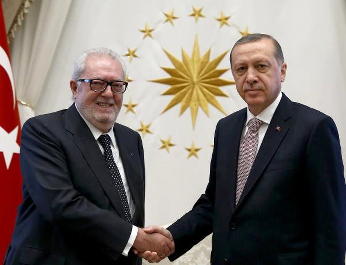 Cumhurbaşkanı Erdoğan, Akpm Başkanı Agramunt\'u Kabul Etti