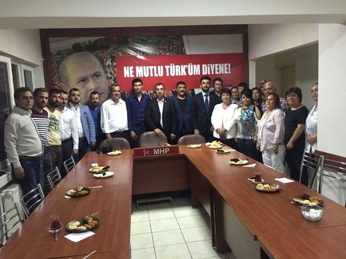 Eskişehir Azerbaycanlılar Derneği\'nden MHP\'ye Ziyaret