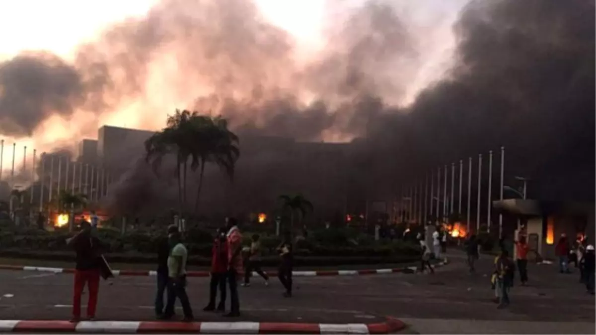 Gabon\'daki Şiddet Olayları