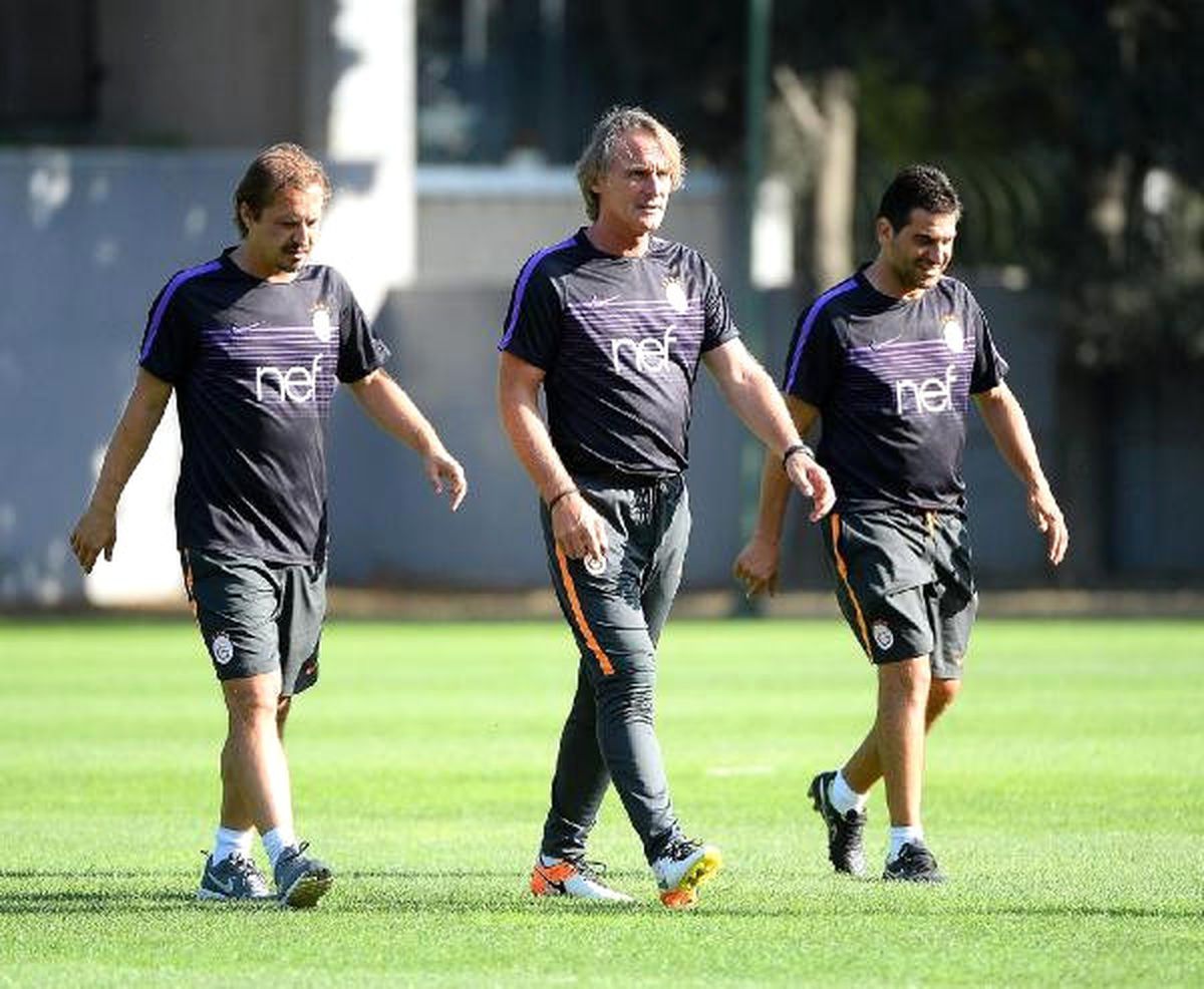 Galatasaray Günü Çift İdmanla Tamamladı
