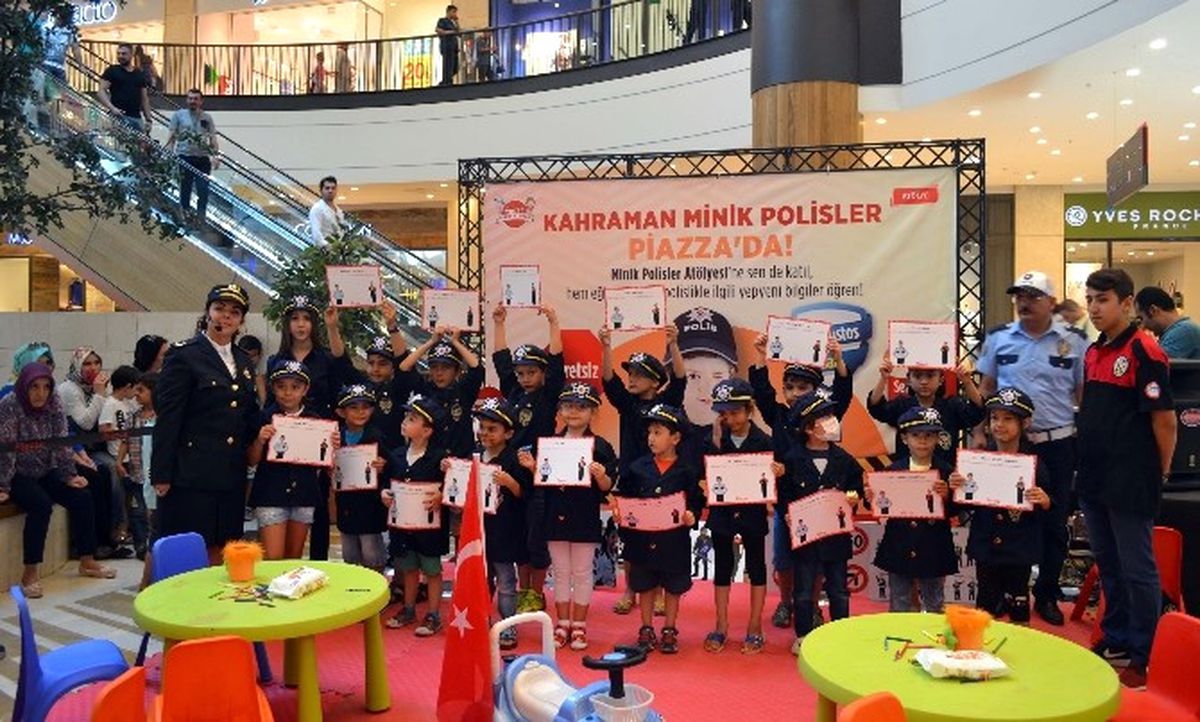 Geleceğin Polisleri Üniforma Giydi