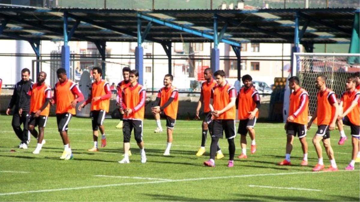 Gençlerbirliği, Aytemiz Alanyaspor Maçı Hazırlıklarına 3 Günlük İzinden Sonra Başladı