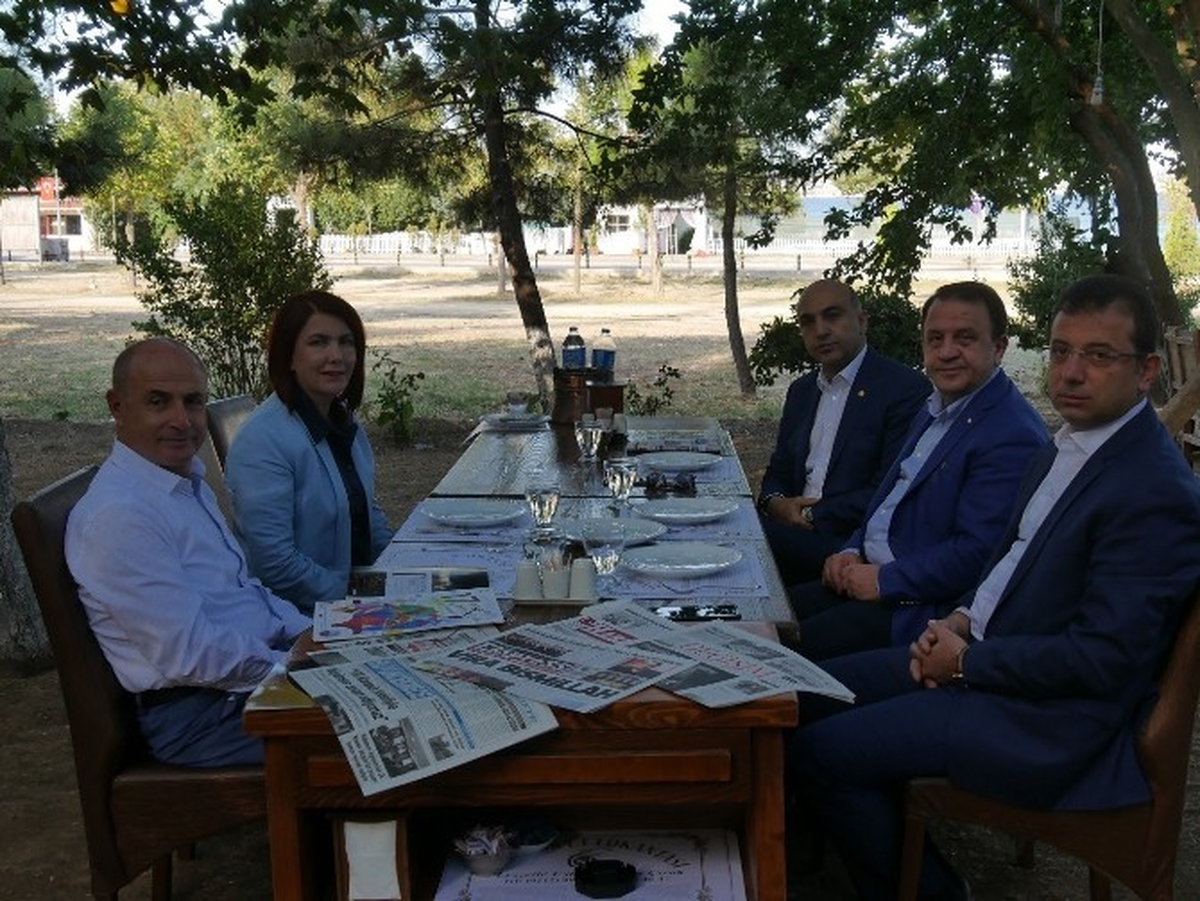 Hasan Akgün, CHP\'li Başkanları Ağırladı