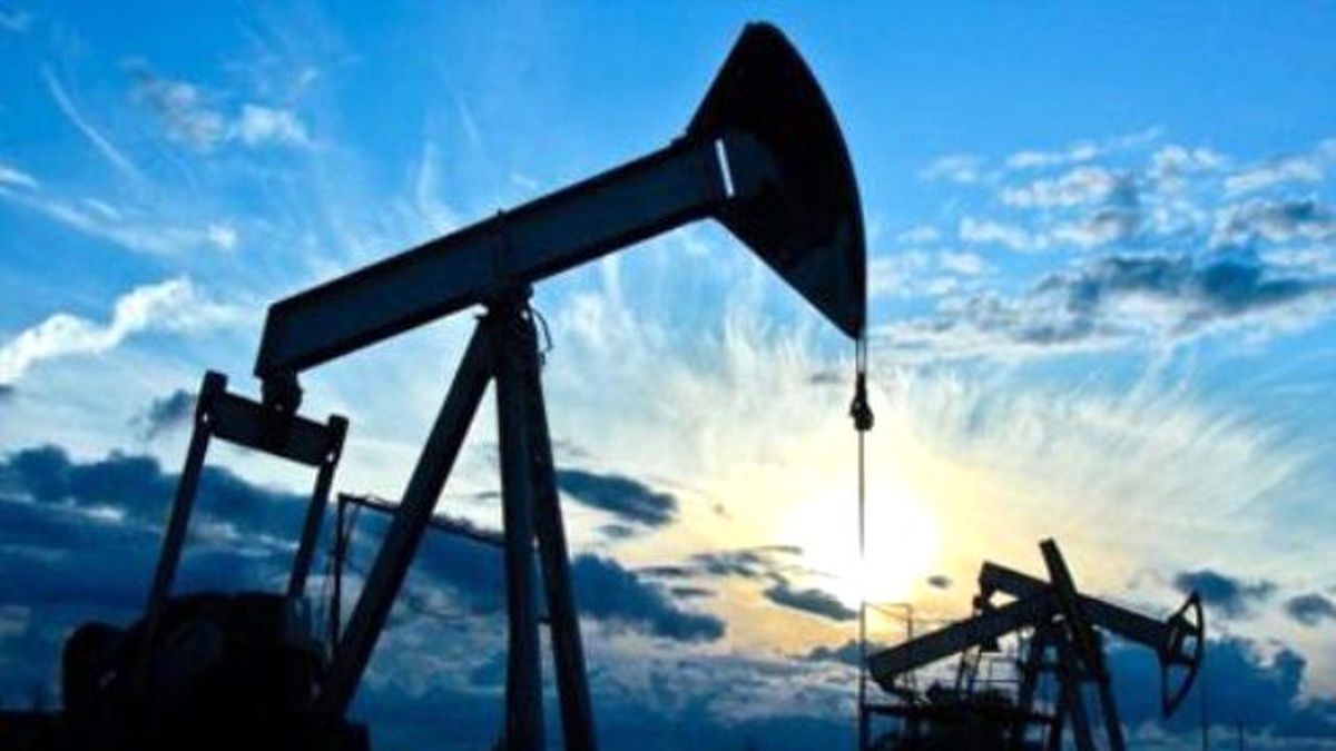 İran Günlük Petrol Üretimini 4,75 Milyon Varile Yükseltmek İstiyor