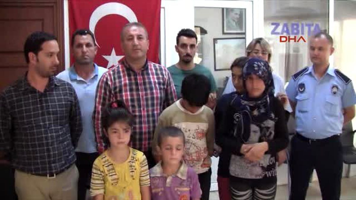 İskenderun Suriyeli Çocukları Aileleri Dilendiriyor