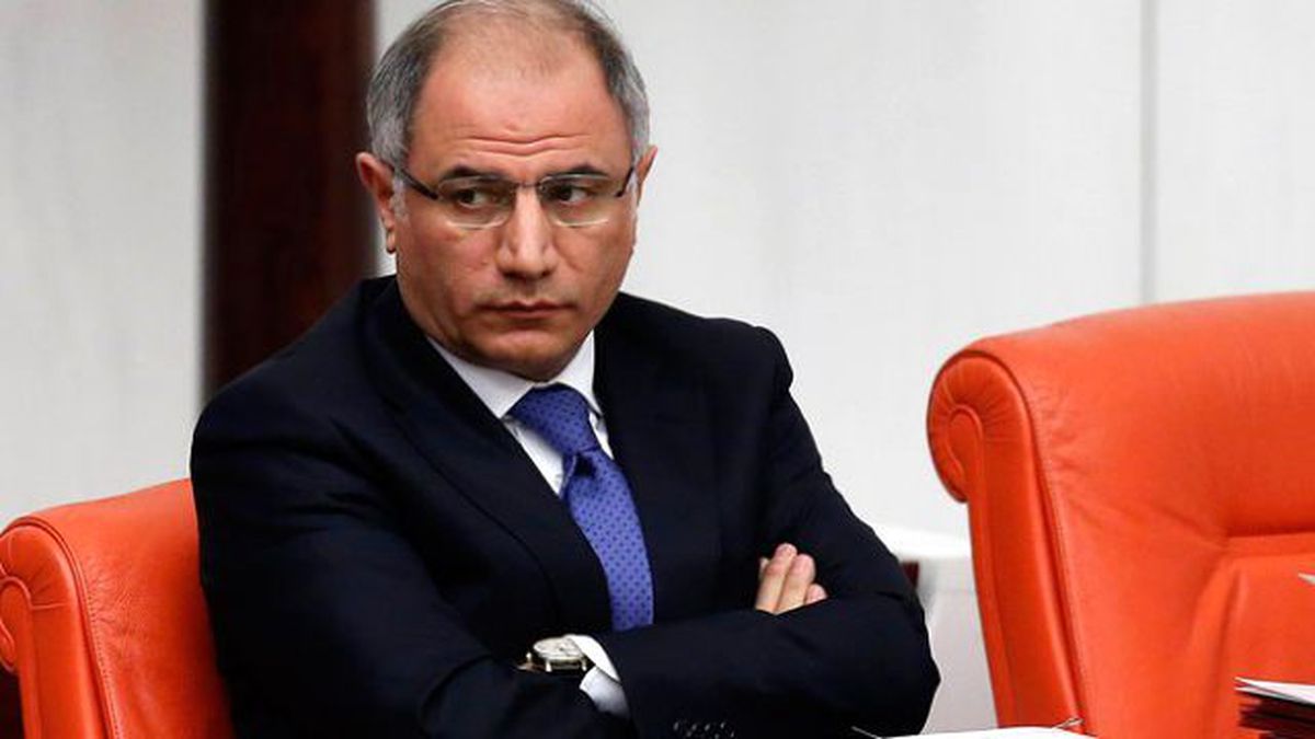 Efkan Ala\'nın İstifası Resmi Gazete\'de