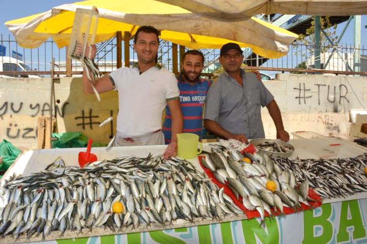 Manisa\'da Balık Tezgahları Doldu