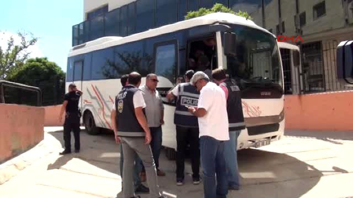 Muğla\'da 15 Fetö Şüphelisi Adliyeye Sevk Edildi