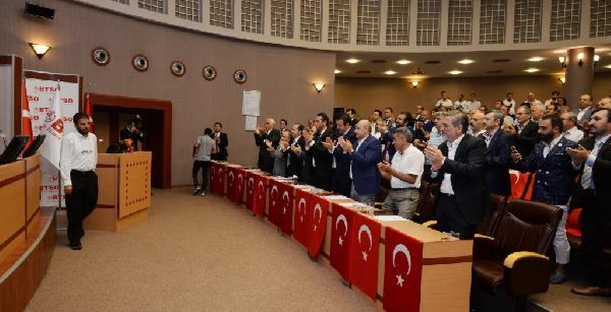Ömer Halisdemir\'in Kuzeni: Bizim Ömer\'imizdi, Türkiye\'nin Ömer\'i Oldu