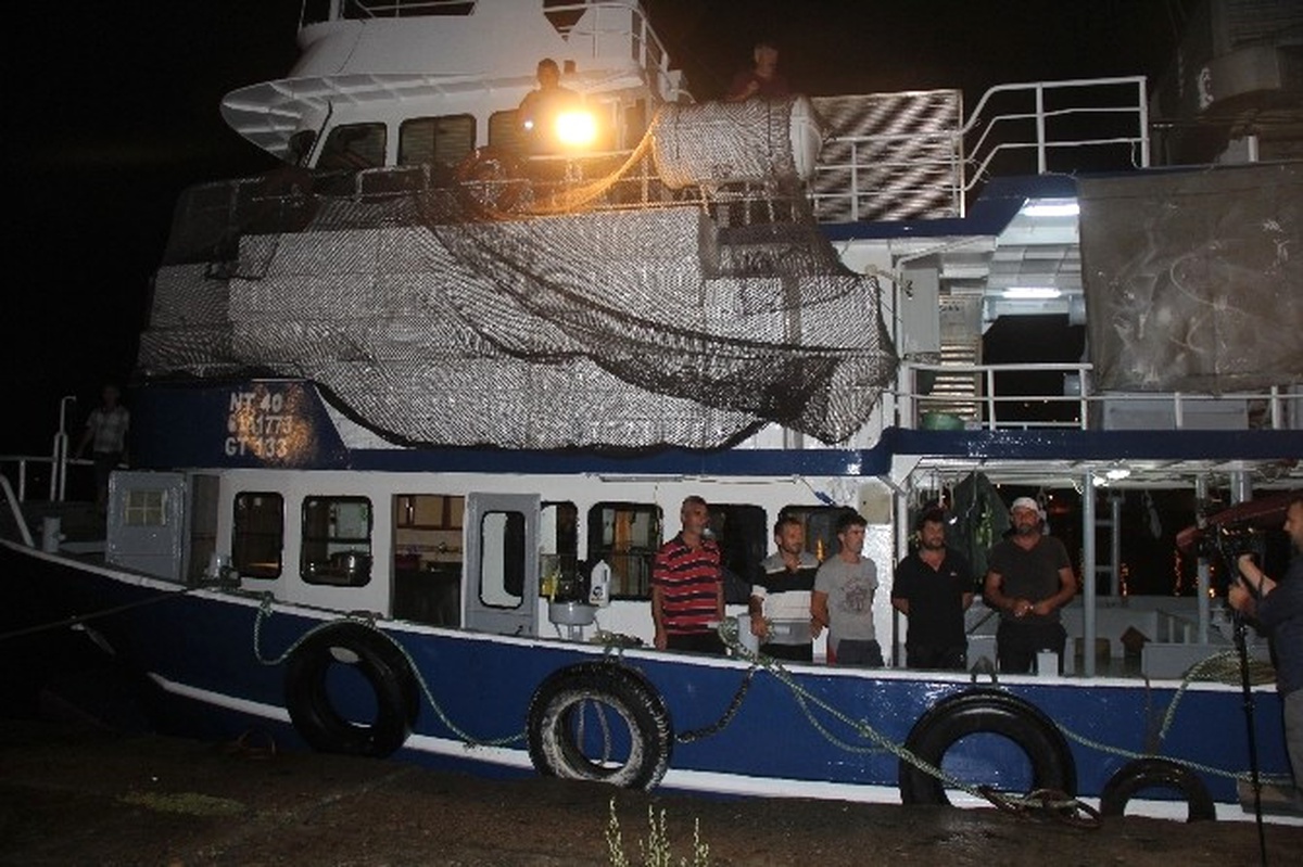 Rize\'de Deniz Av Sezonu Silah Sesleri Altında Açıldı