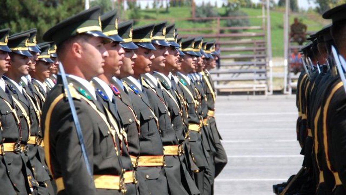 Savunma Bakanlığı: 648\'i Tutuklu 820 Askeri Personelin Orduyla İlişiği Kesildi