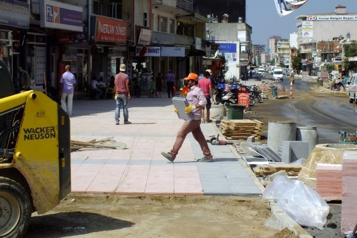 Serik Atatürk ve Yaşar Uçar Caddesi 1. Etap Çalışmalarında Sona Gelindi
