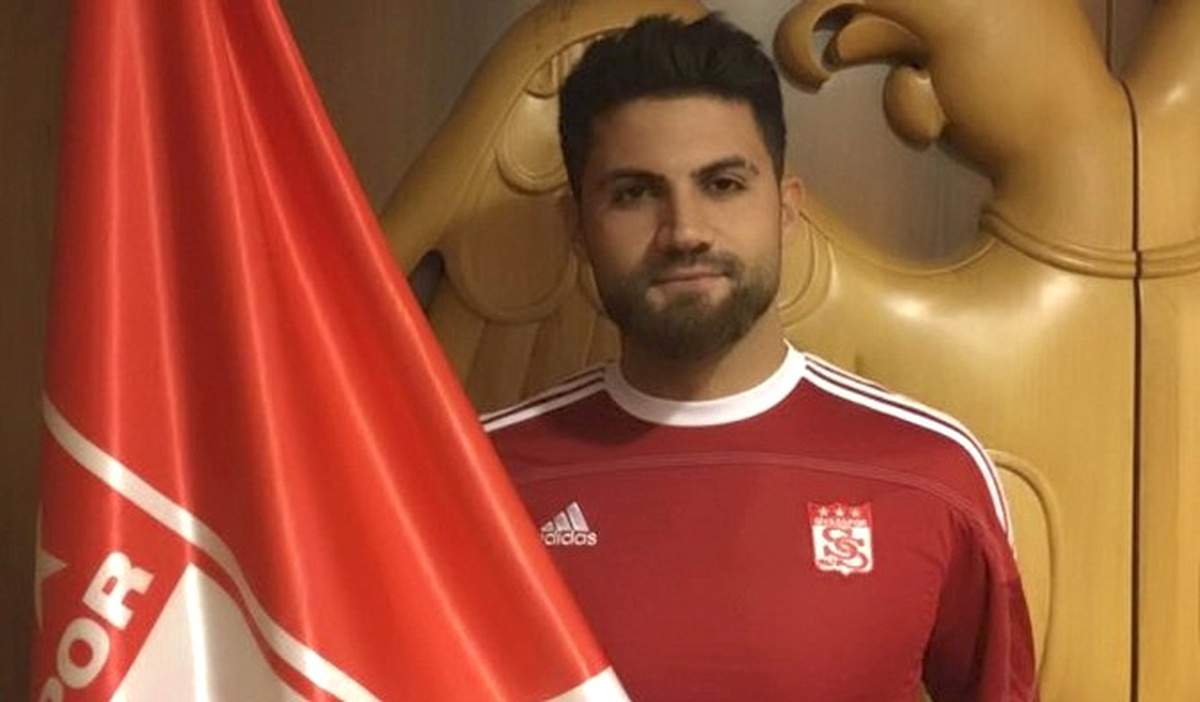 Sivasspor, Ali Şaşal Vural\'ı Kadrosuna Kattı