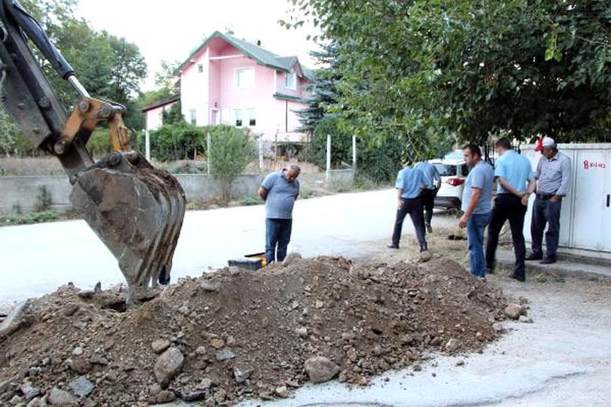 Su ve Elektriği Kesilince Suç Duyurusunda Bulundu
