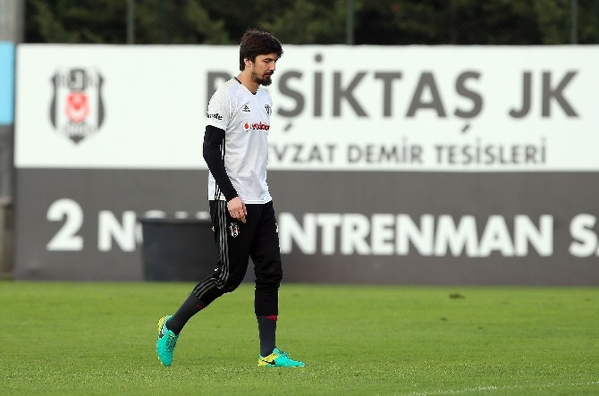 Tolga Zengin İdmanı Yarıda Bıraktı