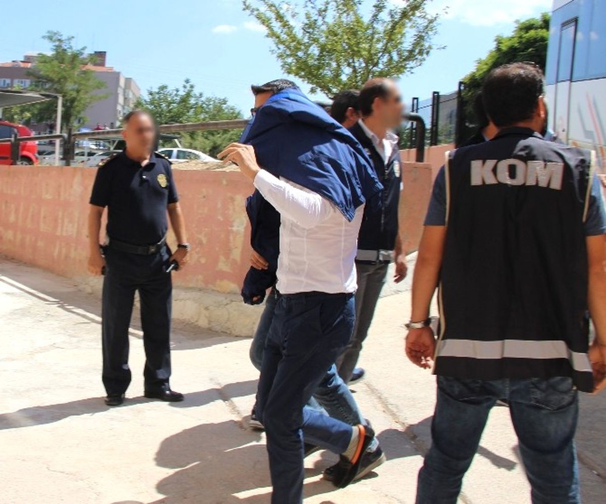 12 İş Adamı Tutuklandı