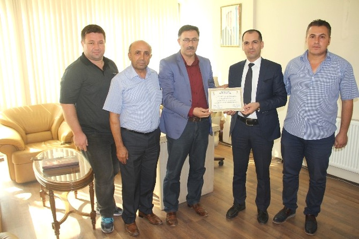 AK Parti\'den Azerbaycan Konsolosluğu\'na Teşekkür Ziyareti