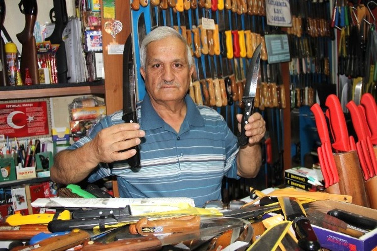 Aksaray\'da Bıçak Satışlarında Artış Yaşanıyor