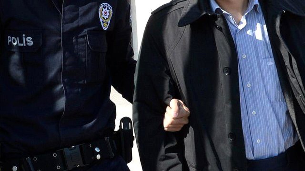 Alaşehir\'de 23 Kişiye Fetö\'den Tutuklama