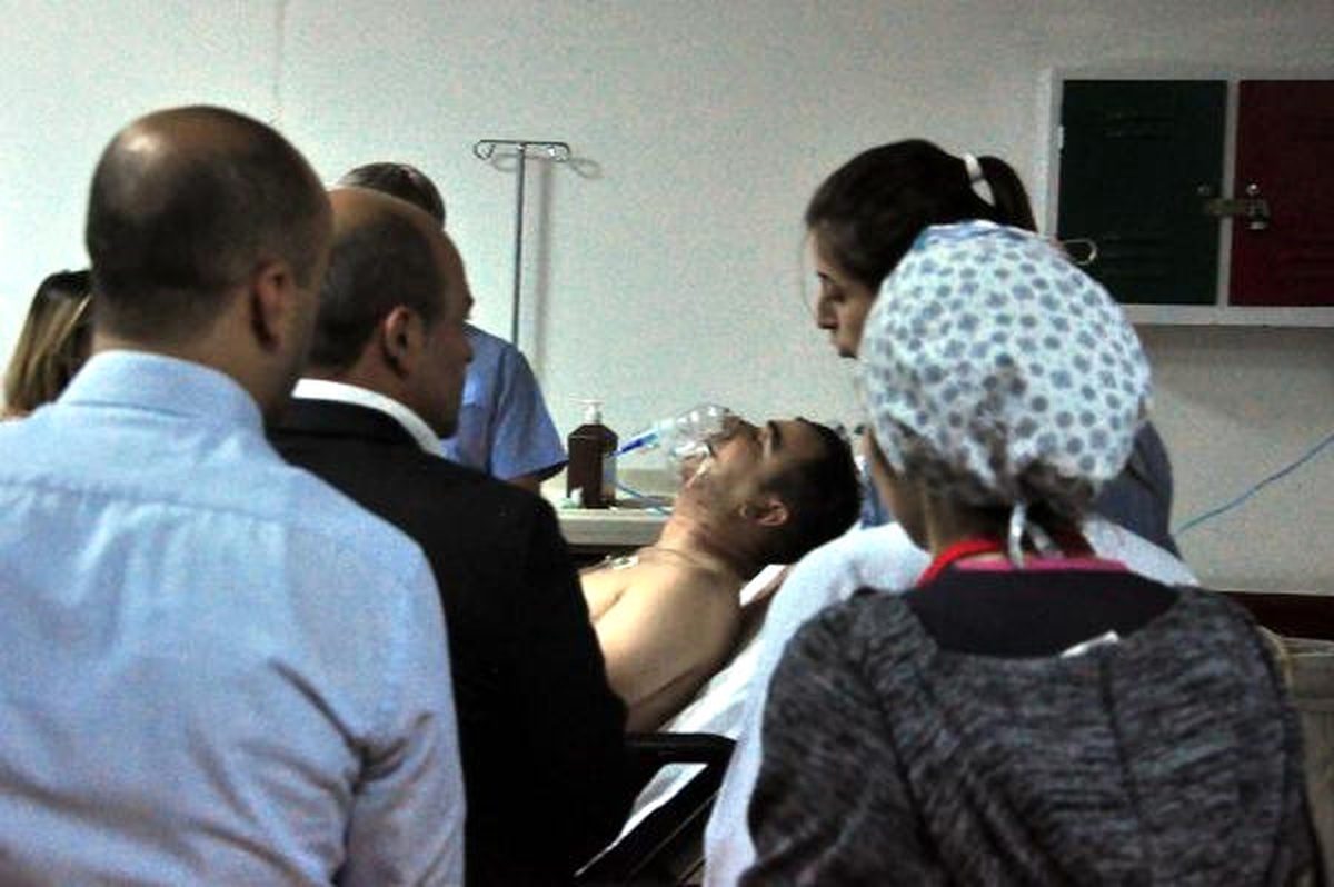 Askeri Aracın Geçişi Sırasında Patlama: 2 Asker Yaralı (2)