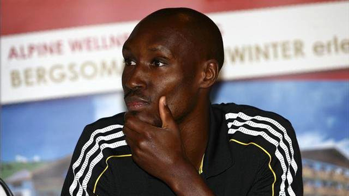 Hutchinson\'ın Hayatı Kitap Oldu
