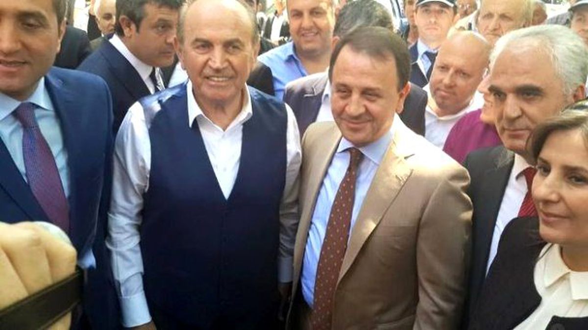 Başkan Topbaş Şoför Koltuğuna Oturdu