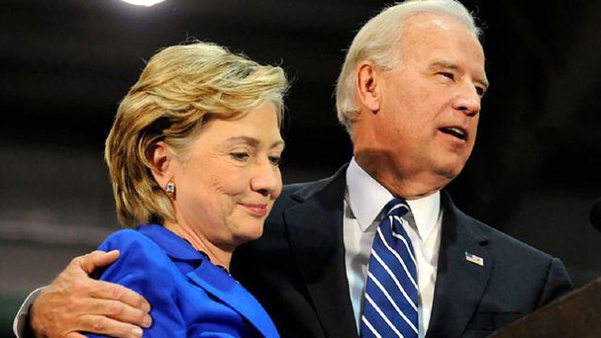 Biden, Clinton\'a Destek Mitinginde