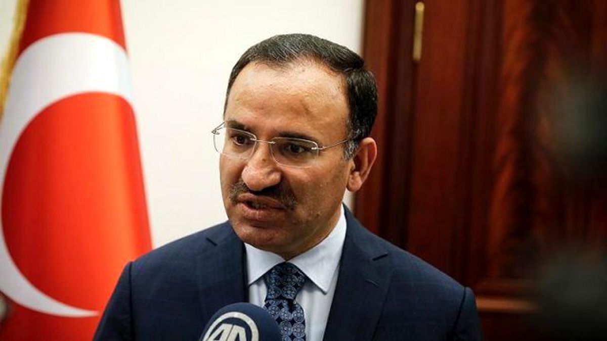 Bozdağ: Dün Akşam İtibariyle 33 Bin 838 Hükümlü Cezaevlerinden Tahliye Edildi