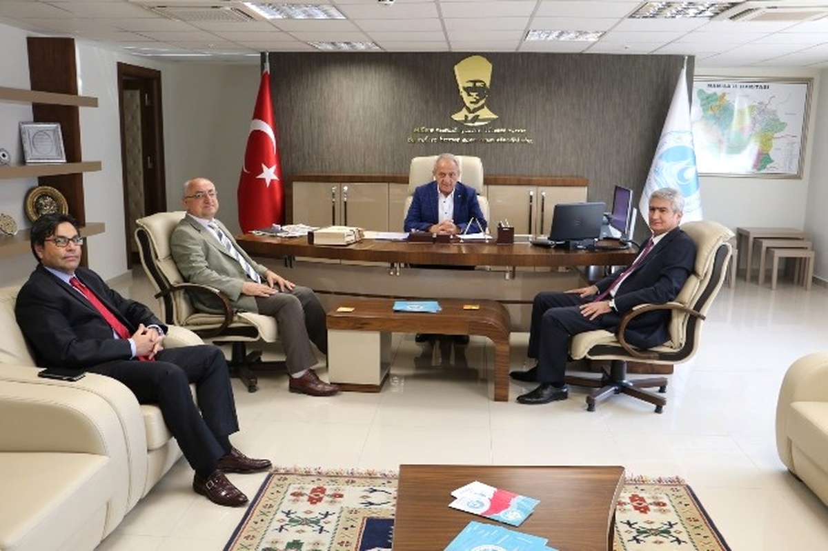 Büyükşehirden Coşkun\'a \'Hayırlı Olsun\' Ziyareti