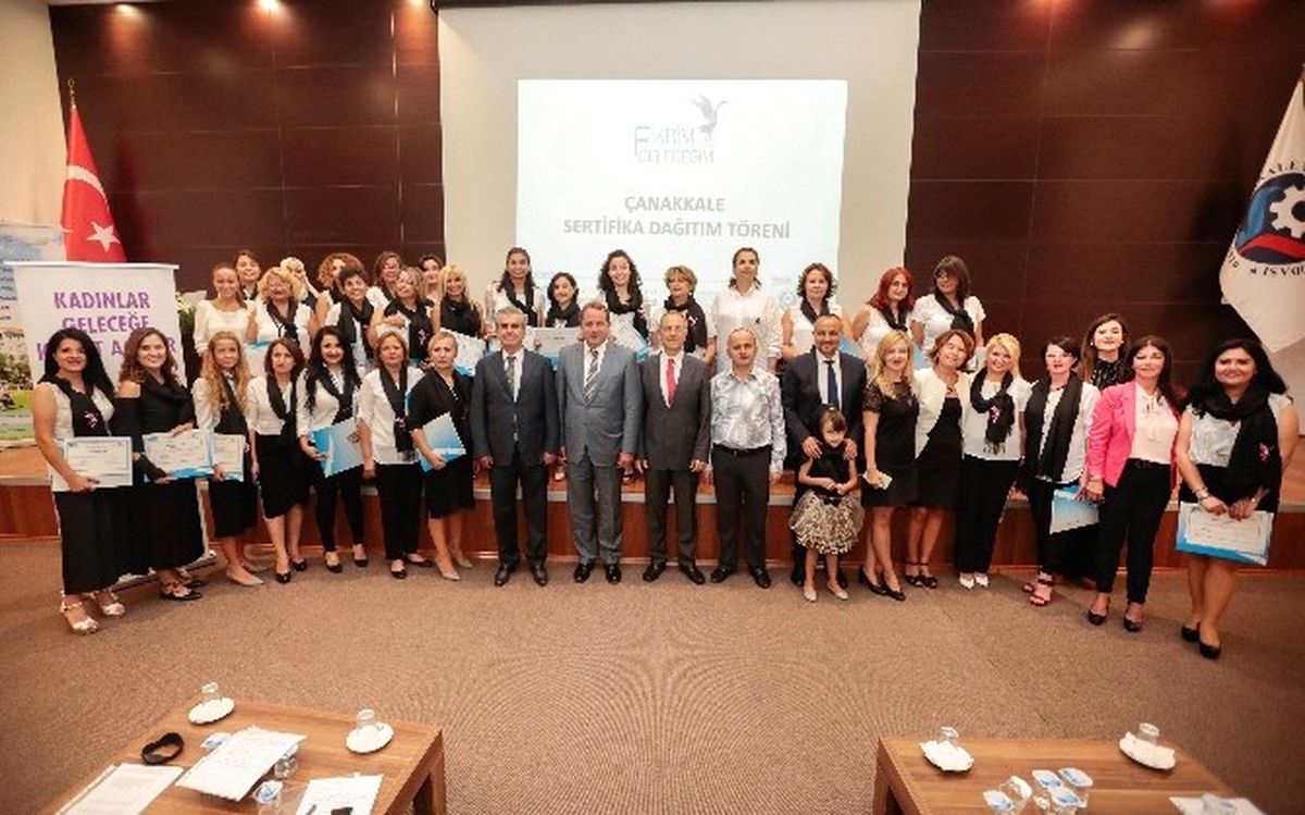 Çanakkaleli "Girişimci Turnalar" Sertifikalarını Aldı