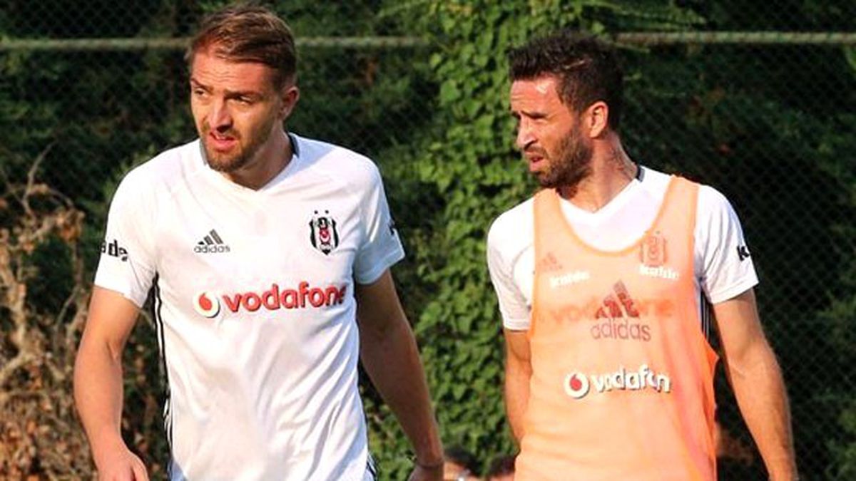 Caner Erkin, Antrenmanda Göz Doldurdu