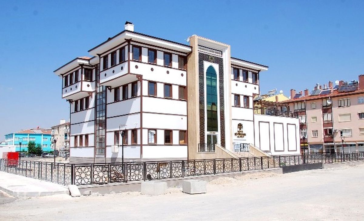 Cihanbeyli Şehir Konağı\'na Kavuşuyor